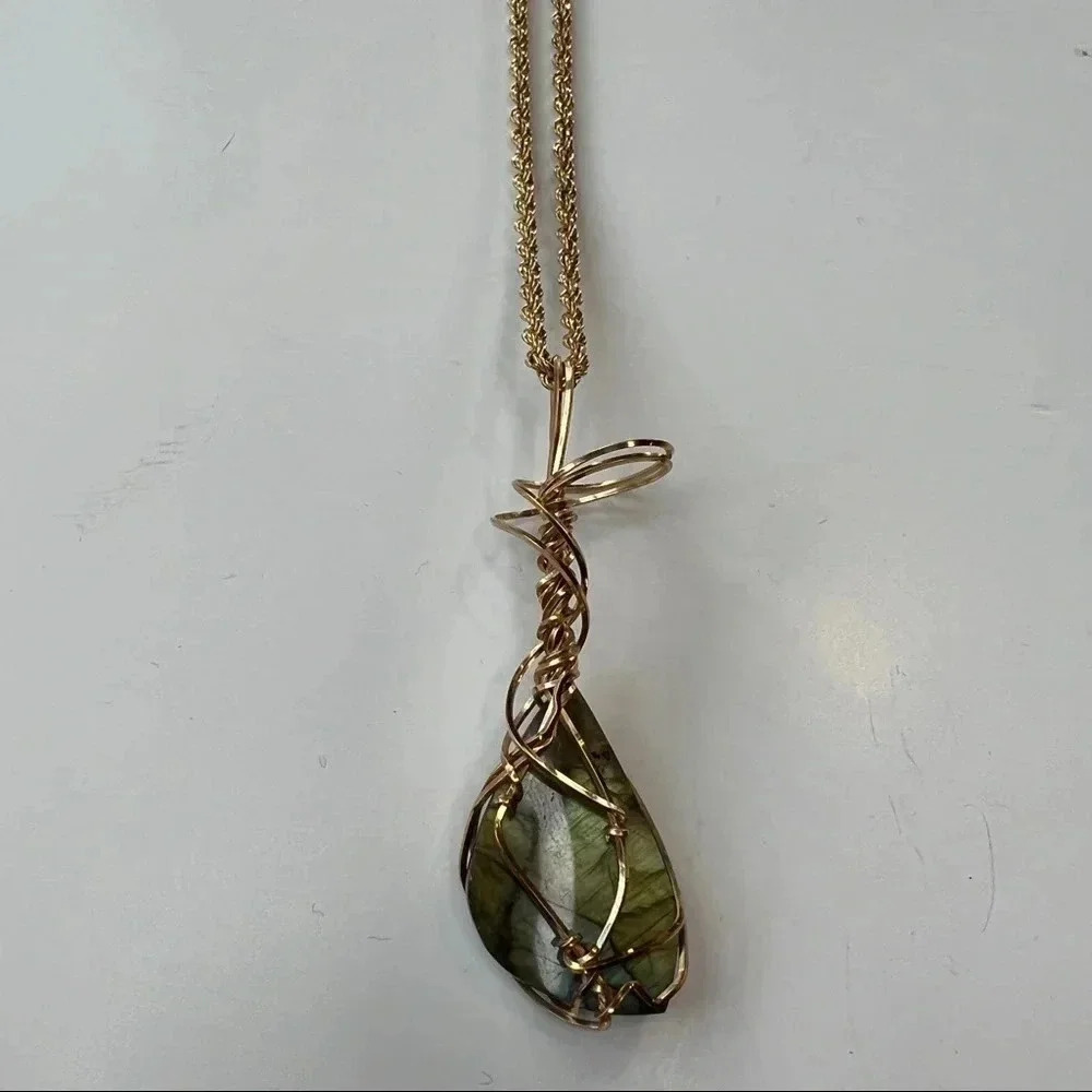 Gem Mountain Studios Gold Pendant Necklace